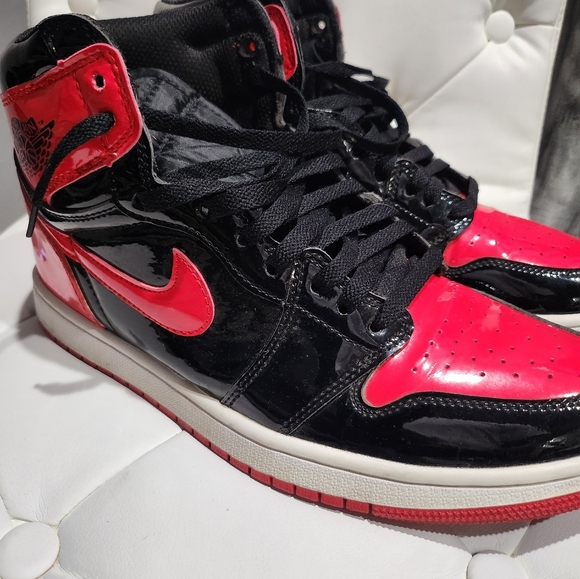 J's - Picture 4 of 4